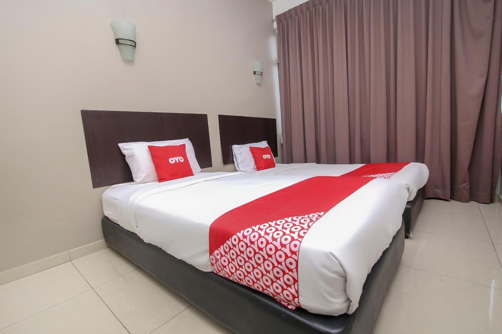 Nice Stay Three Six Five Services Kuching Exteriör bild